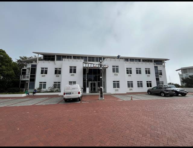 278M² OFFICE TO LET IN MOUILLE POINT
